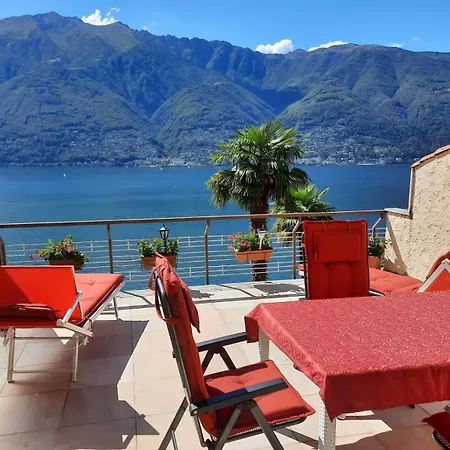 With Panoramic View & Terrace In Pino, Maggiore - Casa Roccia No 5 *