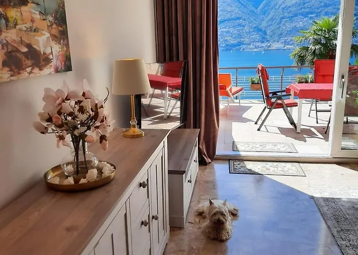 With Panoramic View & Terrace In Pino, Maggiore - Casa Roccia No 5 *