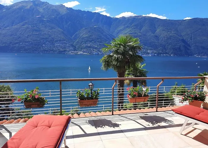 Lejlighed With Panoramic View & Terrace In Pino, Maggiore - Casa Roccia No 5